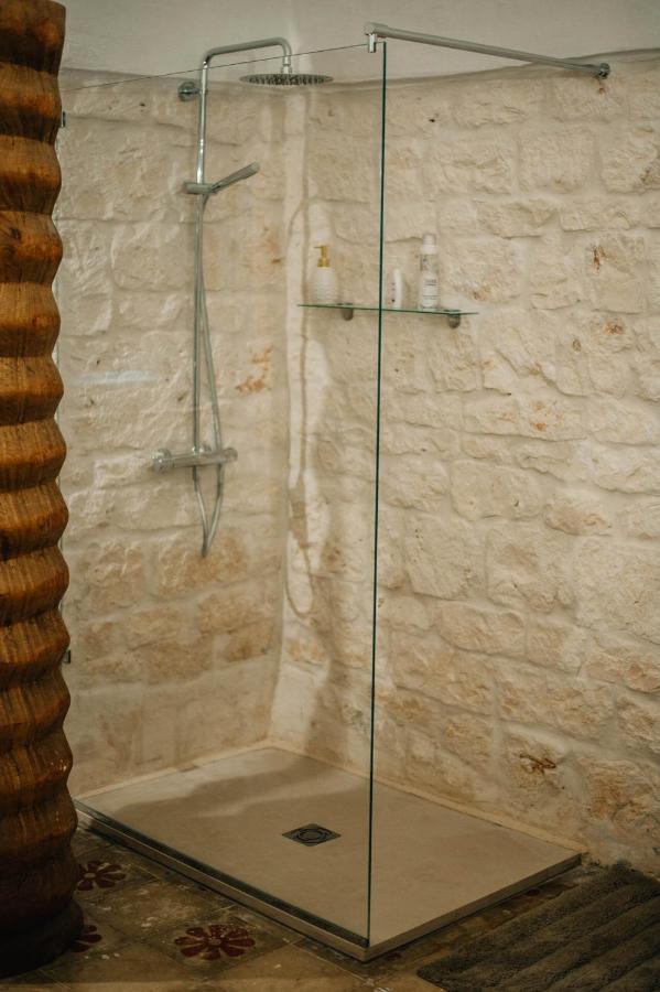 מרטינה פרנקה Yours Trulli מראה חיצוני תמונה